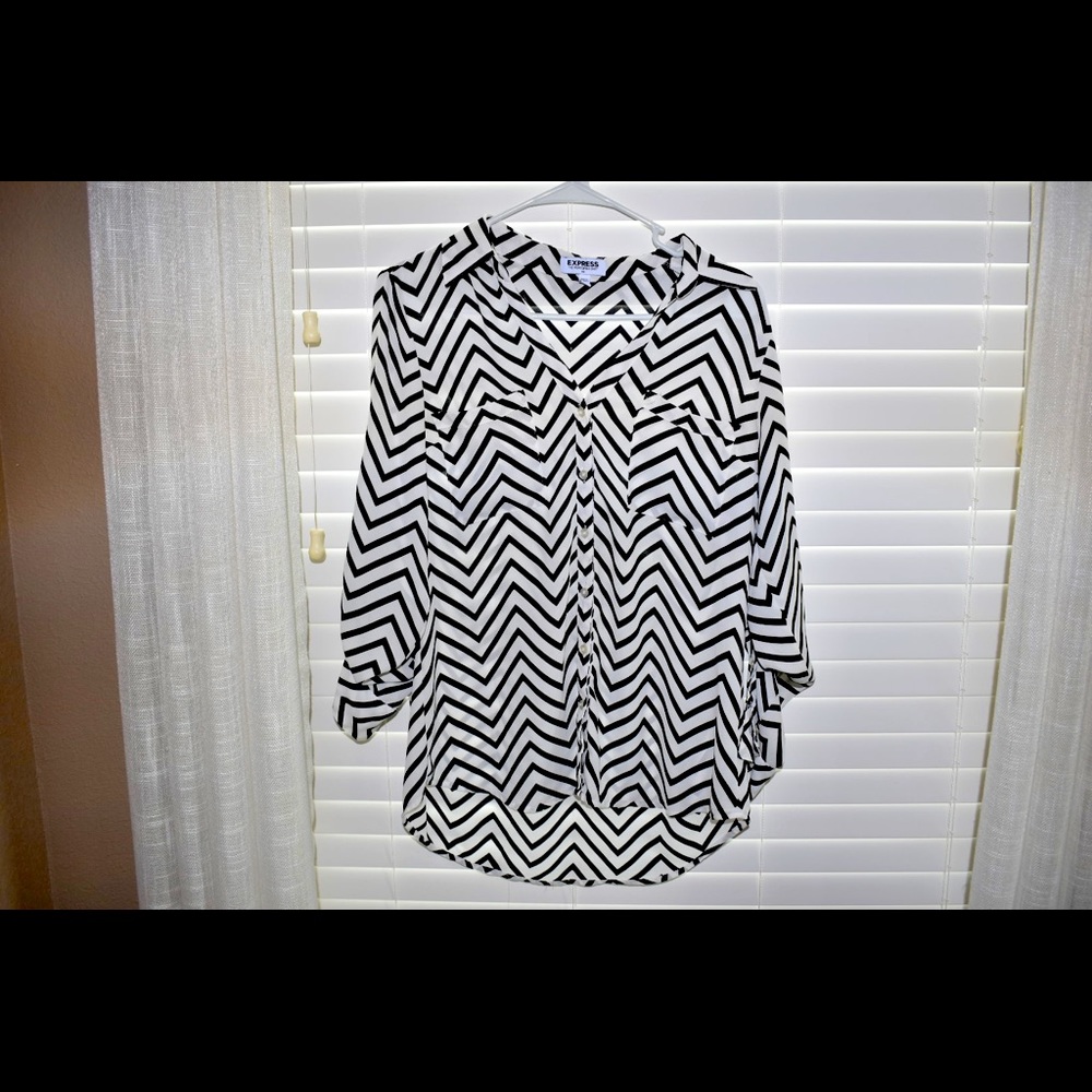 Button up chevron Express dress shirt medium